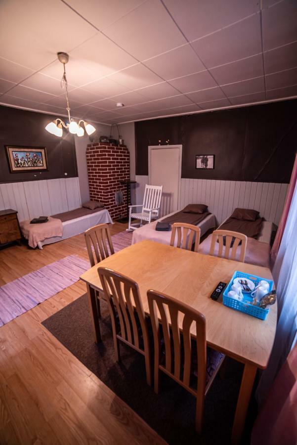 Arctic Guesthouse & Igloos รานูอา ภายนอก รูปภาพ